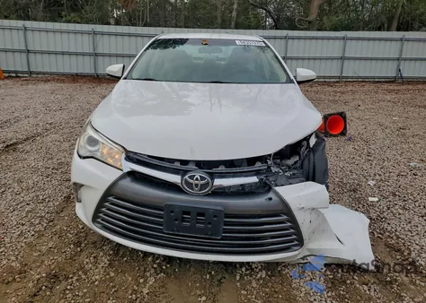 2017 Toyota Camry Le из США, поврежденный, VIN 4T1BF1FK0HU692752